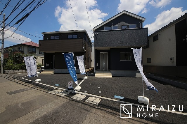 【前面道路含む現地写真】 | 日当たりの良いお家は嬉しいですよね。それぞれ価値観が分かれる箇所です、実際に内覧して日当たりの心地よさをご体感下さいね♪