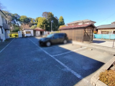 【駐車場】 | エターナル・ハピネス