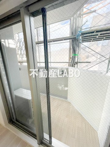 エスリードレジデンス大阪弁天町のバルコニー