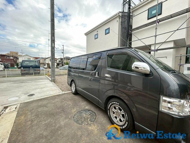 新築戸建　茅ヶ崎市浜須賀の前面道路含む現地写真