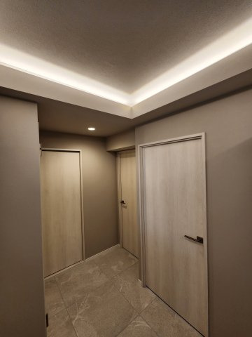 エテルナ高取2の玄関