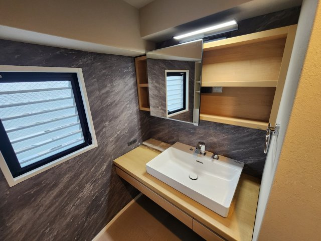 エテルナ高取2の独立洗面台