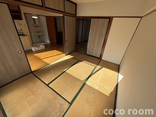 福吉丸アパートの和室