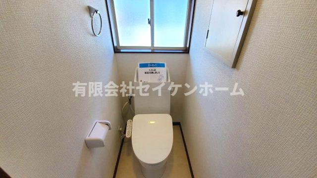 熊谷市押切　中古戸建のトイレ
