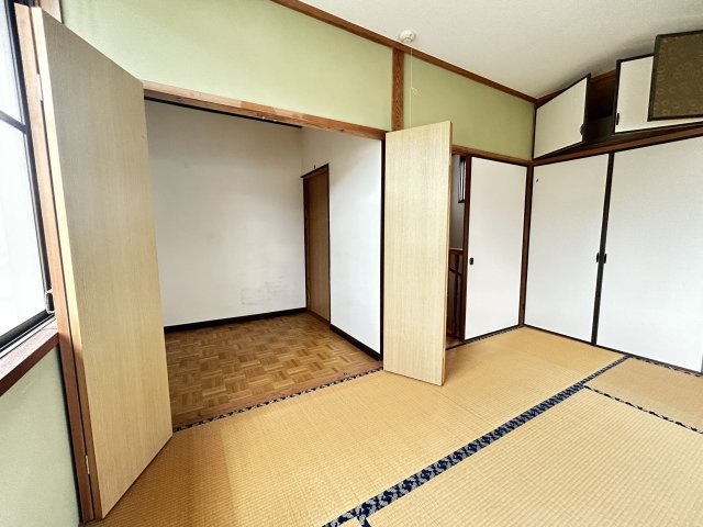 【和室】 | 勝立売家 | 整理が捗るウォークスルーのクローゼット付きです！！