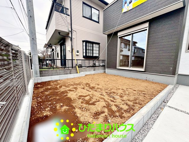宮代町川端　新築一戸建て　01　リーブルガーデンの庭|大きなお庭でお子様と遊べます！