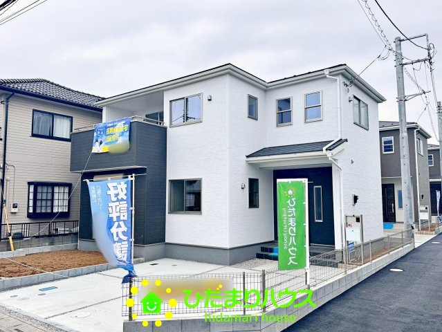 宮代町川端　新築一戸建て　01　リーブルガーデンの外観|インパクトのある印象です！！