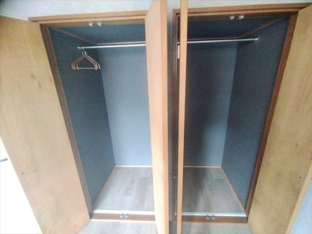 【収納】 | 滑川町月輪 | 洋室6.0帖東側の収納です