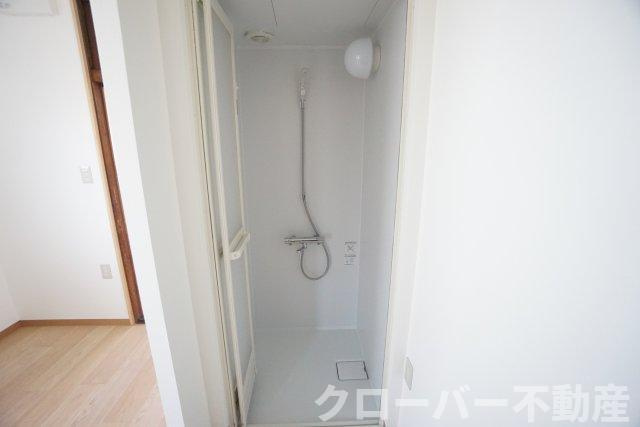 西平山町戸建ての浴室