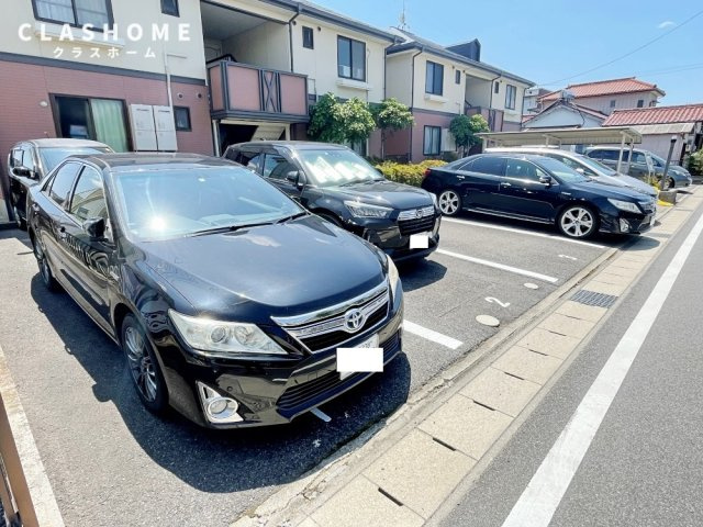 クレイドル上野A　　　刈谷市の賃貸はクラスホーム刈谷店の駐車場
