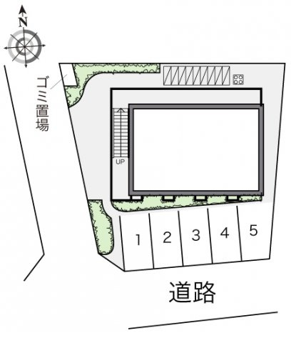 レオパレスプラムＩの駐車場