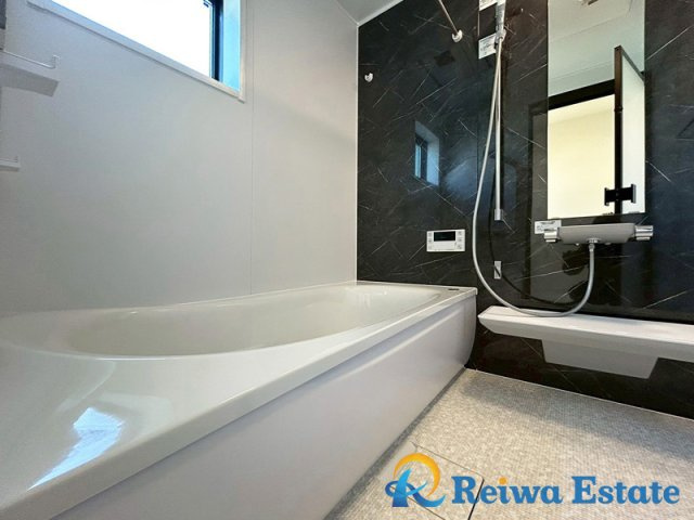 新築戸建　茅ヶ崎市緑が浜の浴室