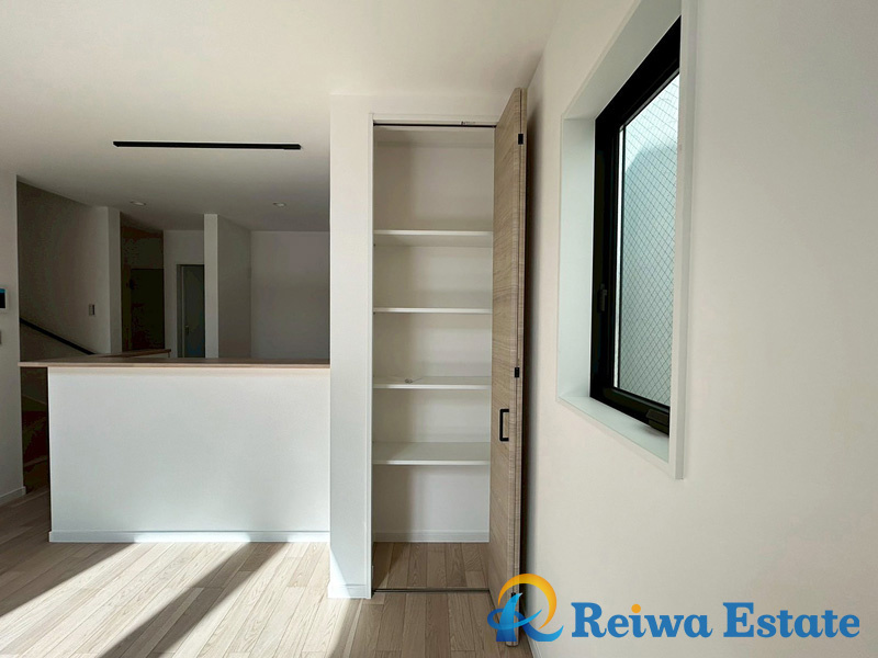 新築戸建　茅ヶ崎市緑が浜の収納