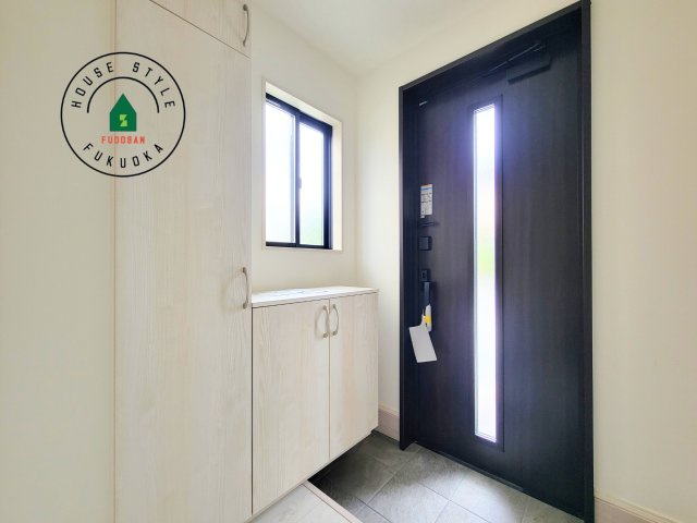 糟屋郡宇美町障子岳3丁目第1-4棟(1号棟)の防犯設備|二重ロックでしっかり防犯対策ができます。