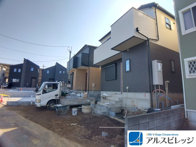 富士見市羽沢1丁目　第1　全3棟の外観