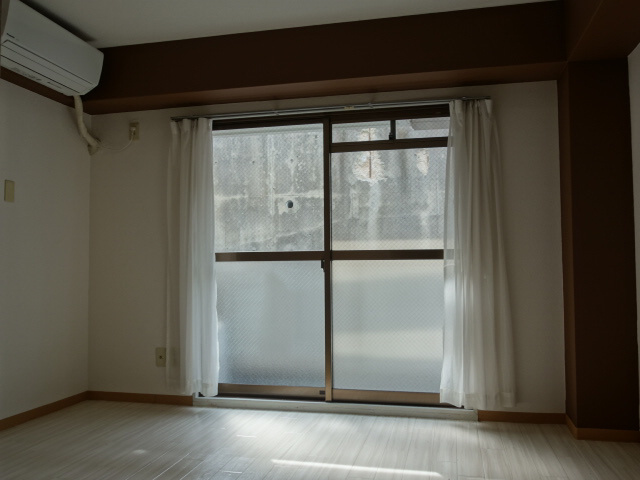 明石市東野町の賃貸マンションの子供部屋