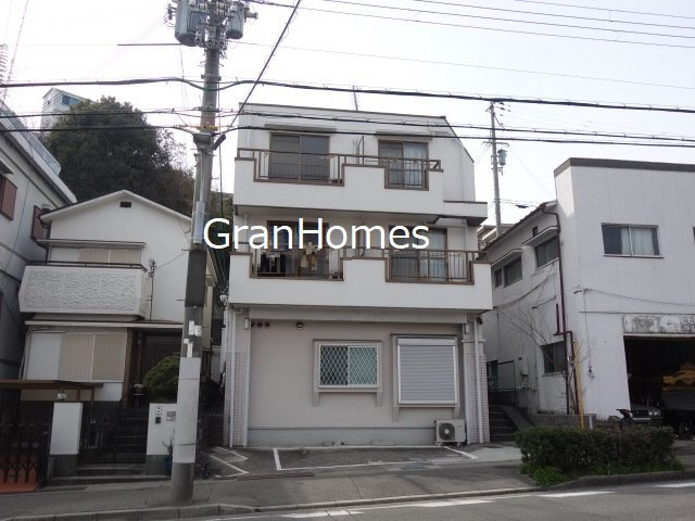 明石市東野町の賃貸マンションの外観