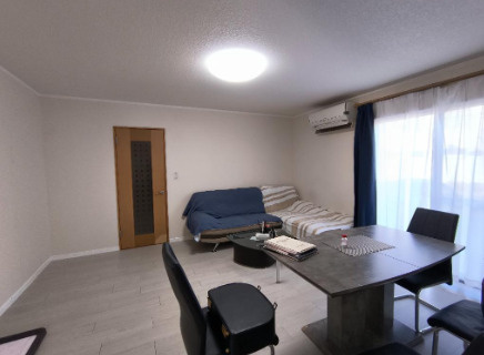 【居間・リビング】 | 大泉町西小泉一丁目戸建