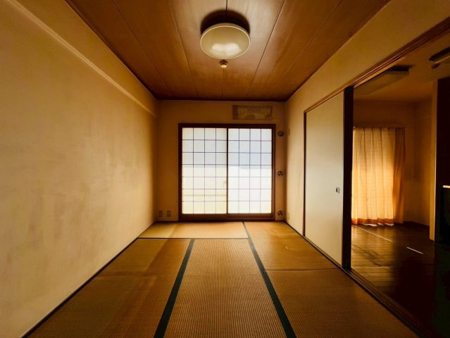 ユニハイム伏見大手筋602号室