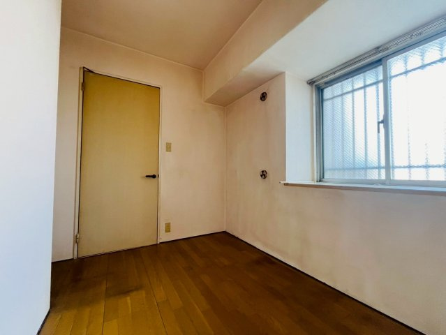 ユニハイム伏見大手筋602号室