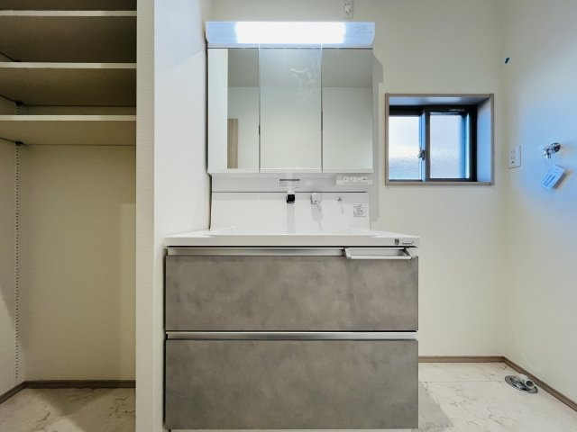 【独立洗面台】 | 熊谷市上之第8期　ワイウッドコート　新築戸建　全8区画　6号棟