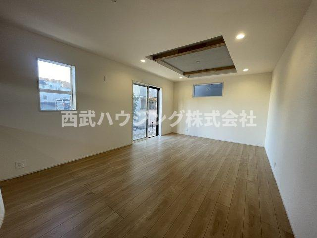 【仲介手数料無料】狭山市富士見２丁目全２棟　２号棟　狭山新築住宅西武ハウジングの居間・リビング