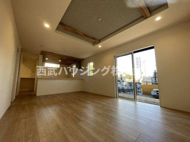 【仲介手数料無料】狭山市富士見２丁目全２棟　２号棟　狭山新築住宅西武ハウジングの居間・リビング