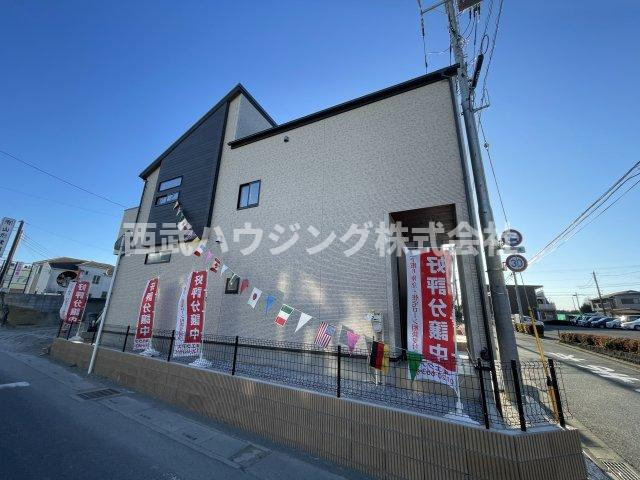 【仲介手数料無料】狭山市富士見２丁目全２棟　２号棟　狭山新築住宅西武ハウジングの前面道路含む現地写真