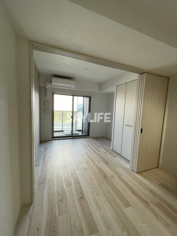 ファーストフィオーレ長田グランディールの居間・リビング