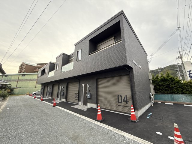 ガレージレガートの外観