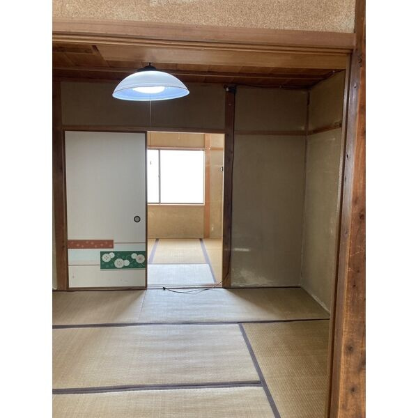 右京区梅津林口町テラスハウスの寝室|2階