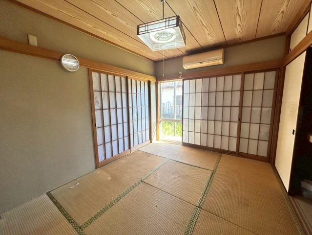 大網白里市南横川の和室