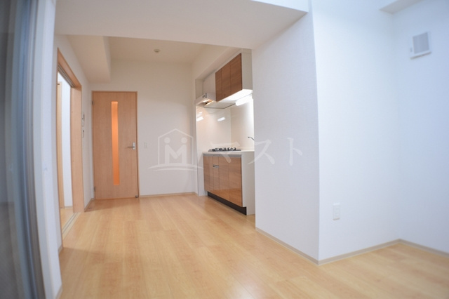 アルデールトモ北堀江の居間・リビング