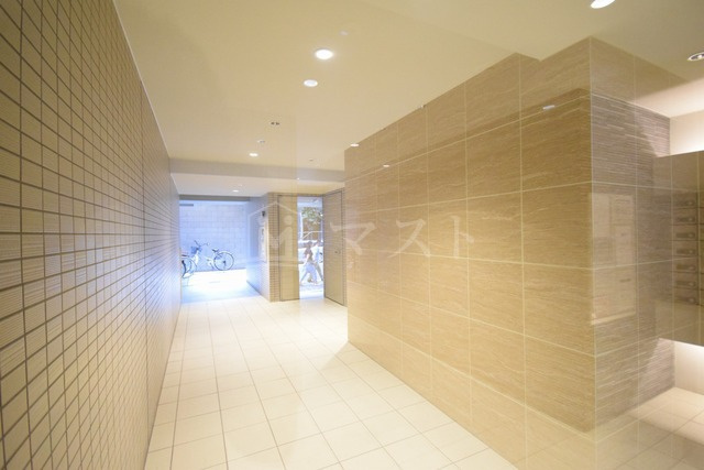 アルデールトモ北堀江のロビー