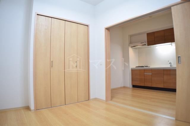 アルデールトモ北堀江の居間・リビング