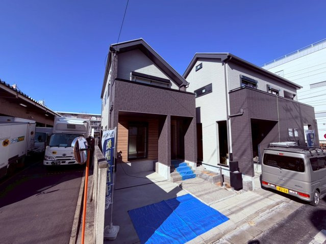 【外観】 | 練馬区豊玉南２丁目　新築戸建て　C号棟 | 洗練された外観が、四季の移ろいを感じながら穏やかな日々を演出