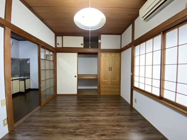 コープ寿の居間・リビング