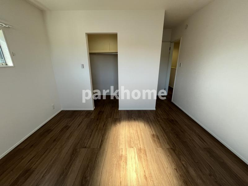 吾川郡いの町枝川 ⑫ 新築戸建ての洋室