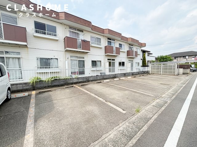 エルディム呉竹　　　刈谷市近郊の賃貸はクラスホーム刈谷店の駐車場