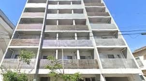 エストゥルース両国の外観