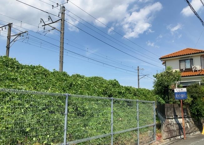 【展望】 | 眺望を気にして物件を探す場合、前面に建物が建っていないか現地で確認しましょう！前面に建物があると景色はもちろん、日当たりや風通しにも影響が出てきます。住んだ時のことを想像しながら現地見学をしましょう。