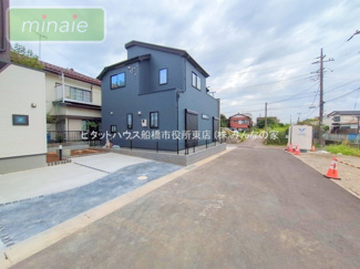 【前面道路含む現地写真】 | 前面道路です♪