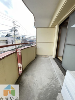 【バルコニー】 | メゾンベルジュール春岡