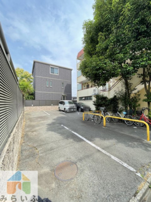 【駐車場】 | メゾンベルジュール春岡