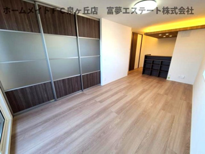 【居間・リビング】 | ラ・メゾン・プラム | リビングと洋室の間仕切りを閉めたとき