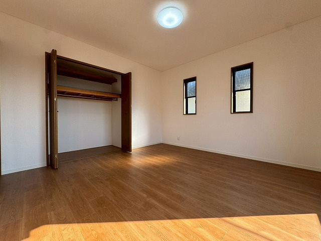 【洋室】 | 東区青葉3丁目戸建