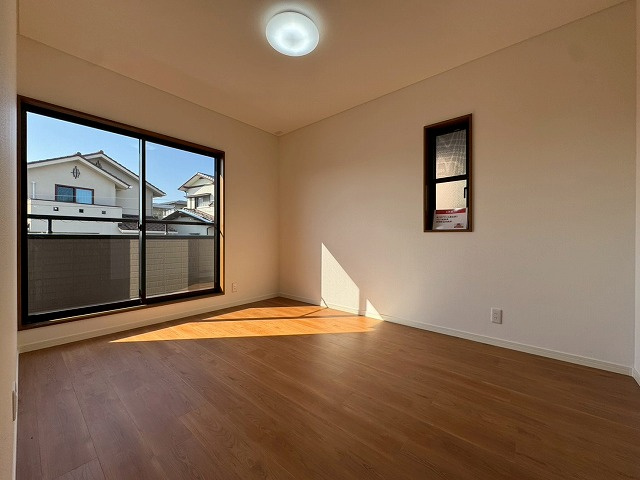 【洋室】 | 東区青葉3丁目戸建