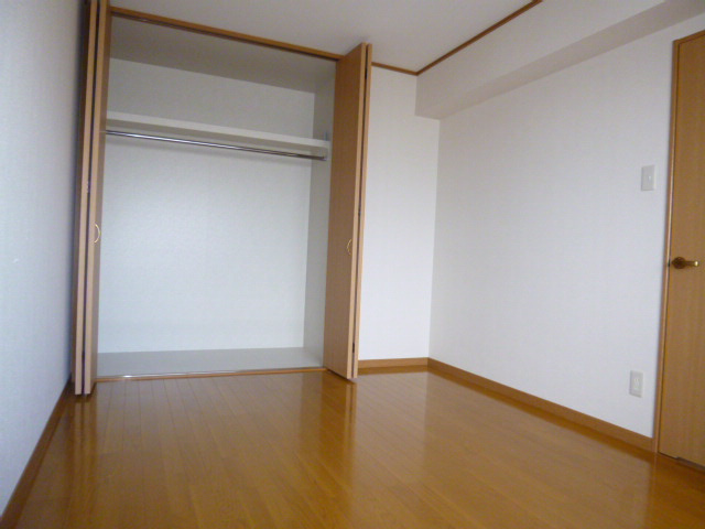 メゾンエトワールの寝室|洋室