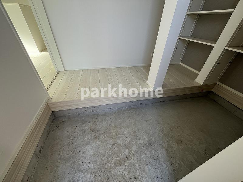 吾川郡いの町枝川 ⑪ 新築戸建ての玄関