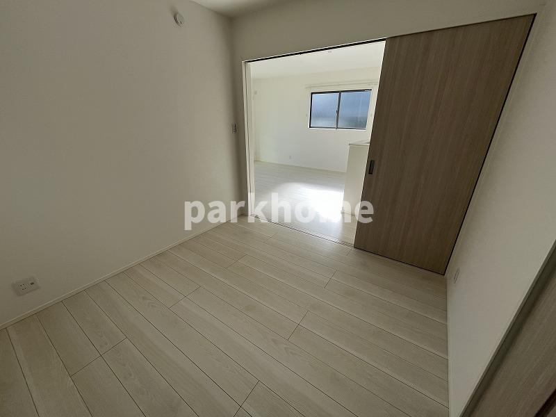 吾川郡いの町枝川 ⑪ 新築戸建ての洋室